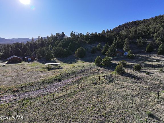 4th image of 108 & 110 County Road 2180