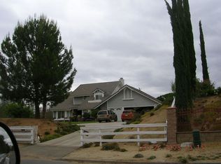 18626 Chickory Dr, Riverside, CA 92504