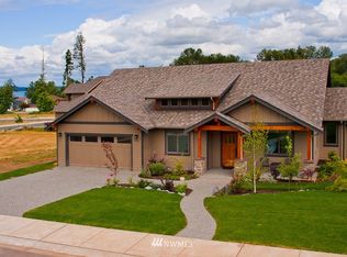 6946 Malibu Dr, Blaine, WA