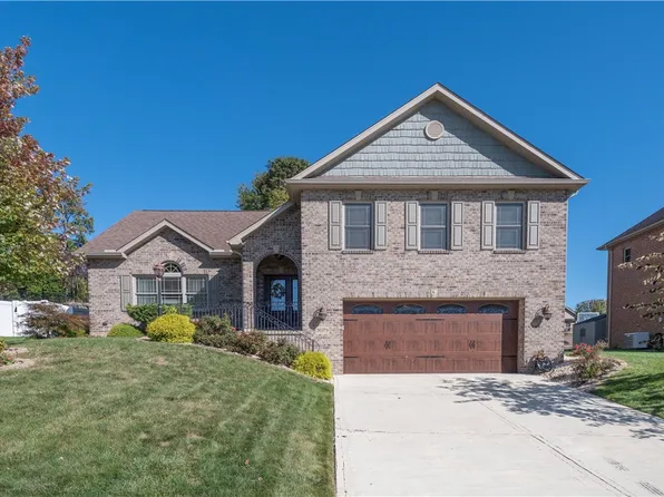 3079 Warwick Dr, North Huntingdon, PA 15642