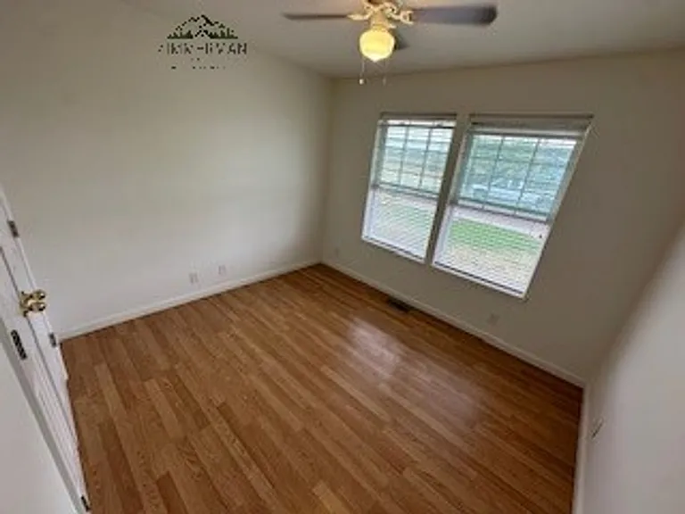 495 Emily Ln — Photo 13