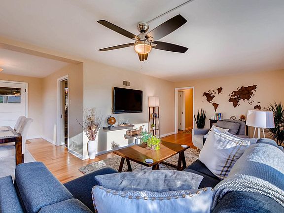 4th image of 2200 S Pinon Ct