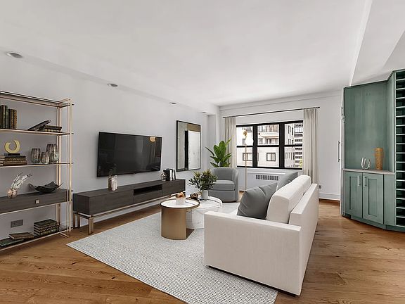 2nd image of 301 E 48th St #1516H