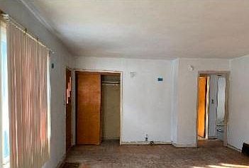 5th image of 1436 E 66th Ter