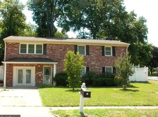 13707 Smallwood Ct, Chantilly, VA 20151