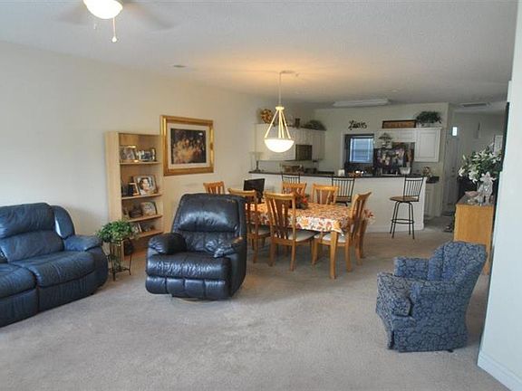4th image of 5056 Glenbrook Dr APT 201