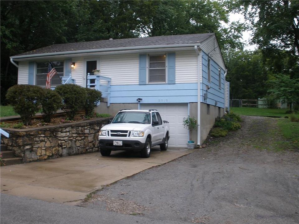 Street view.  Additional parking for 3 more cars