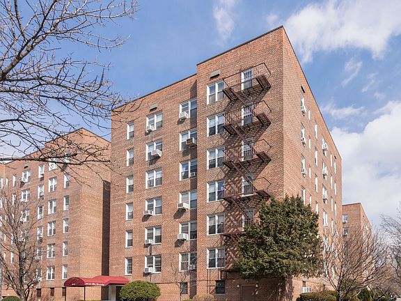 2nd image of 3325 92nd St APT 2E