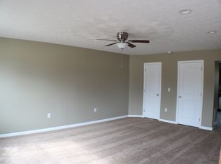 8 Sugar Maple Ln, Ona, WV 25545