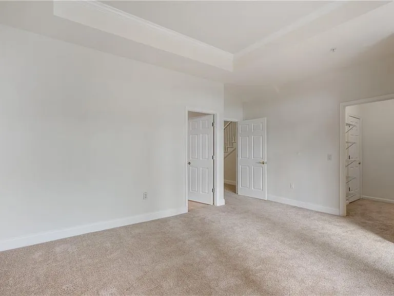 3334 Peachtree Rd NE #1902 — Photo 37