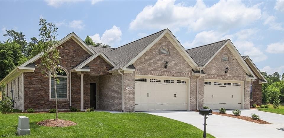 1st image of 1934B Whisper Lake Dr #B