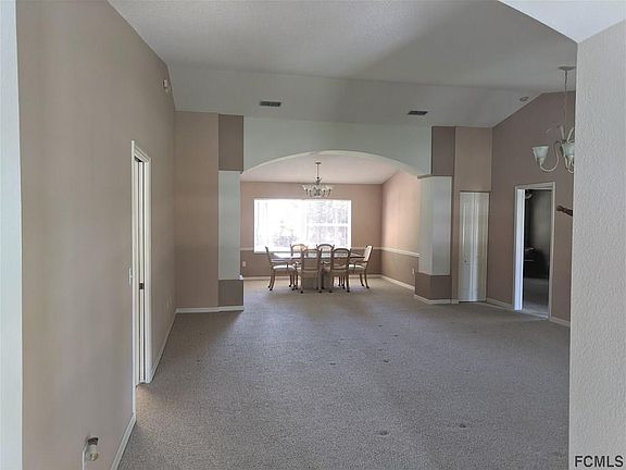 4th image of 71 Woodlawn Dr