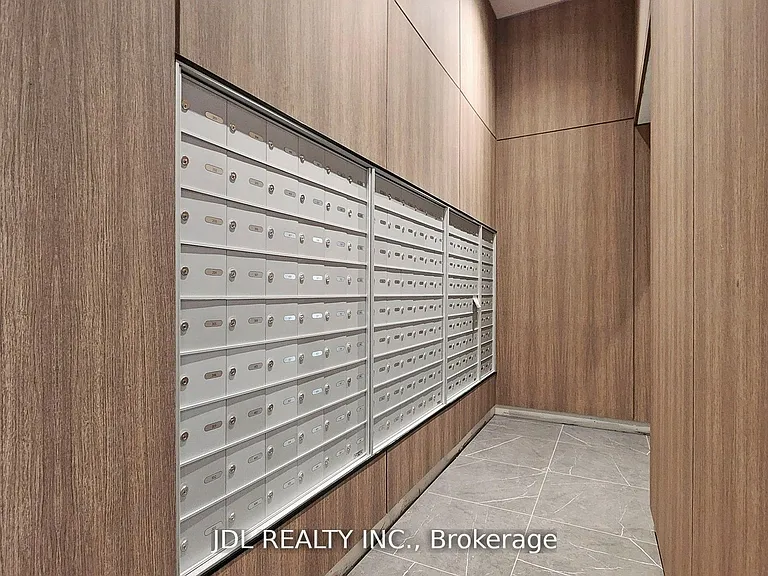 81 Wellesley St E #2101 — Photo 6
