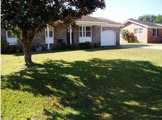 124 Azalea Rd, Goose Creek, SC 29445