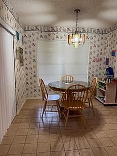 4th image of 2247 Quail Ridge S