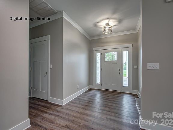 2nd image of 603 Oakland St