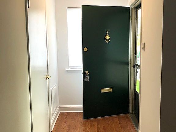 3rd image of 336 Summit House