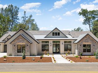 23330 Darkhorse Dr, Auburn, CA 95602