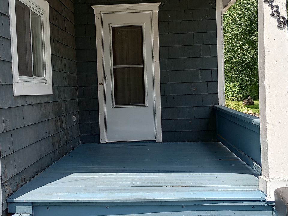 1st image of 441 Fairchild Ave