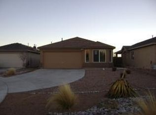 8904 Lower Meadow Trl SW, Albuquerque, NM 87121