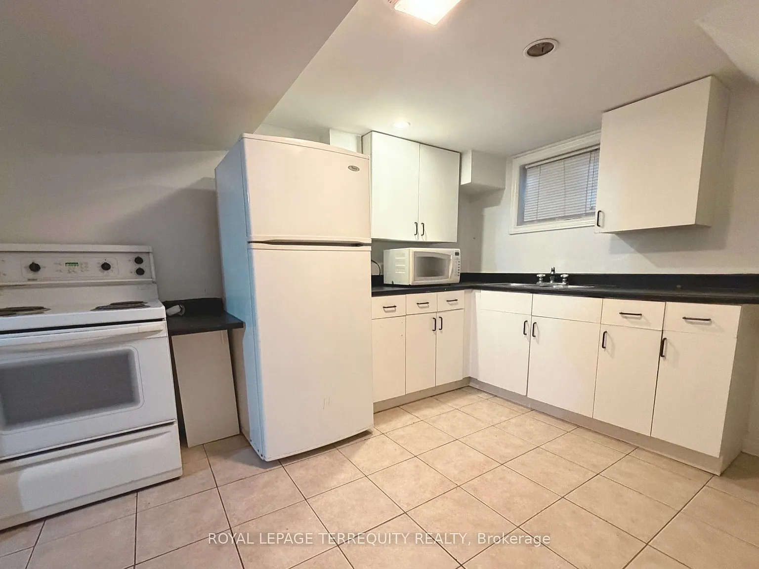 1 bed, $1,350 — Photo 2