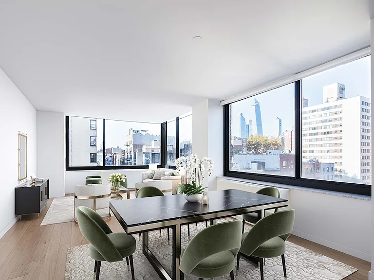 180 W 20th St #3-E — Photo 1