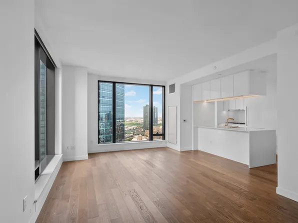 99 Hudson Street image 1 of 41