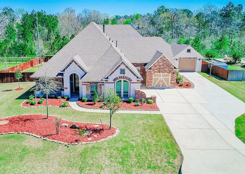 1st image of 40606 Remington Ln