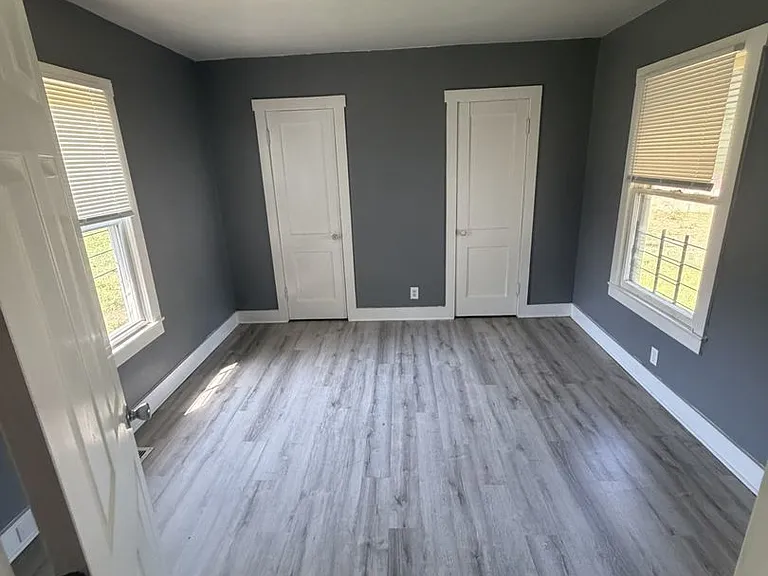 1708 W Gaulbert Ave — Photo 11