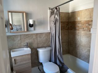 425 Main St #2F, Lewiston, ME 04240