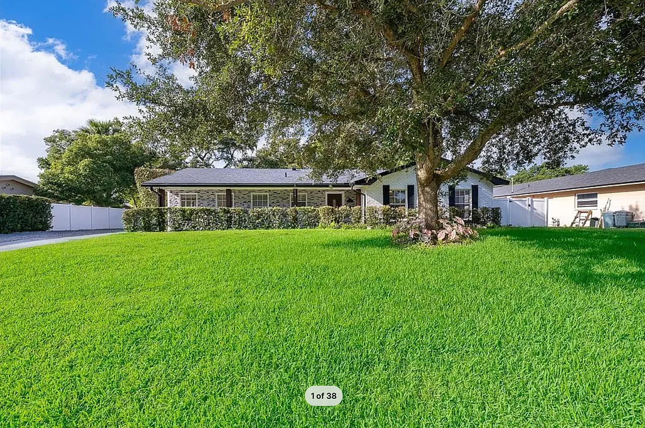 6 bed, 2514 sqft, $3,500 — Photo 1