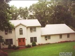 2nd image of 784 Mount Sinai Coram Rd