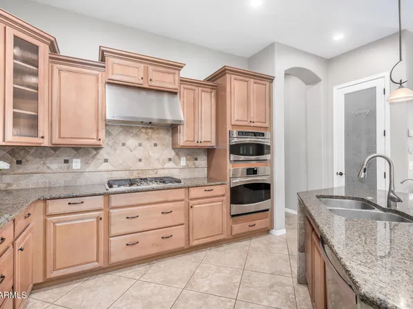 2576 E IRONSIDE Court, Gilbert, AZ 85298