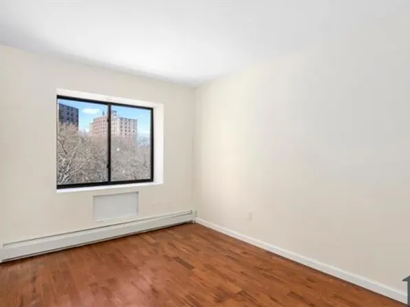 915 Dawson St, Bronx, NY