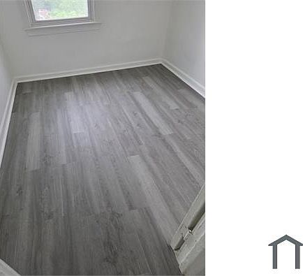 2nd image of 3141 Buena Vista Ter SE APT 3