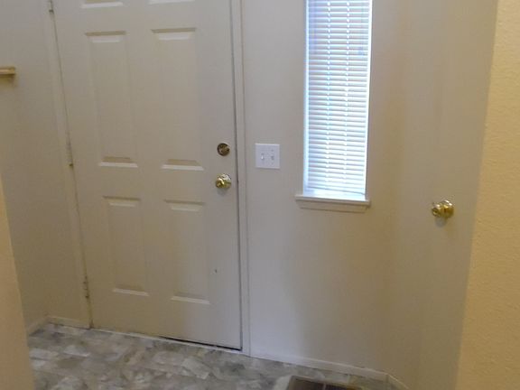 2nd image of 2007 NE Zachary Ct APT 3