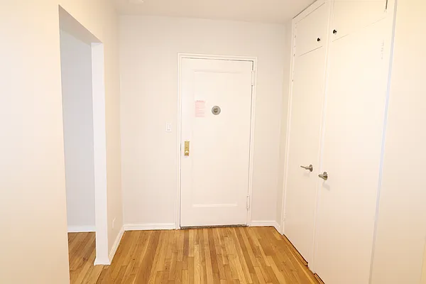 Rented by Oxford Property Group | media 14