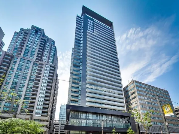 770 Bay St, Toronto, ON