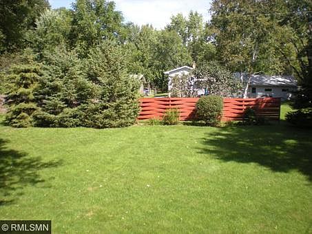 2nd image of 930 2nd Ave N