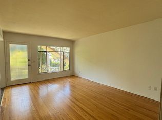 364 Hanover Ave #B, Oakland, CA 94606