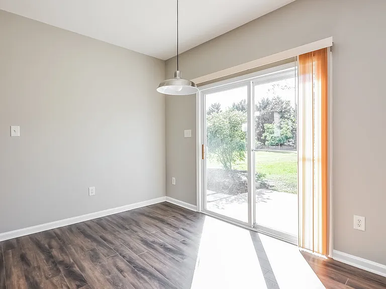 60 Hocutt Farm Dr — Photo 4