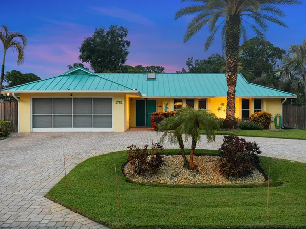1781 SE Fallon Drive, Port St Lucie, FL 34983