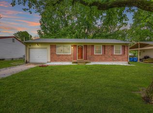 2791 Penbrooke Ln, Saint Charles, MO