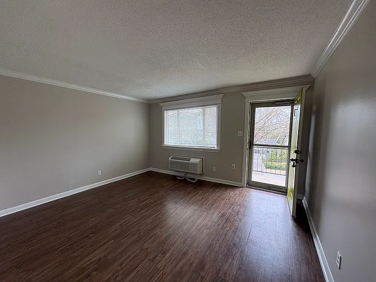 5101 H St #11 — Photo 15