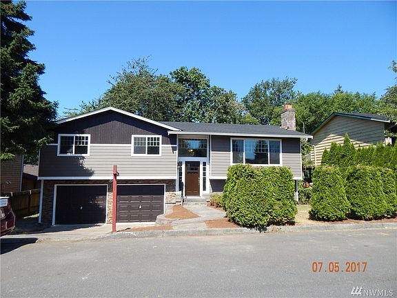 3rd image of 5804 60th Dr NE