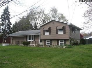 5033 Sampson Dr, Youngstown, OH