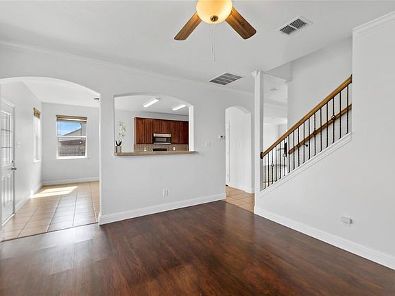 4th image of 4525 Fox Sedge Ln