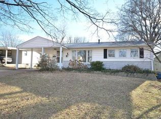 9610 Corregidor Dr, Saint Louis, MO 63134