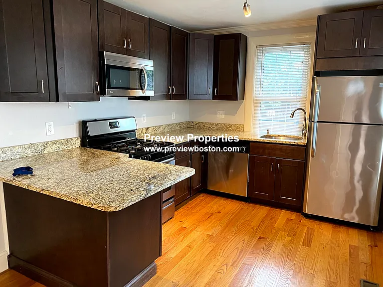 Braemore Rd — Photo 4