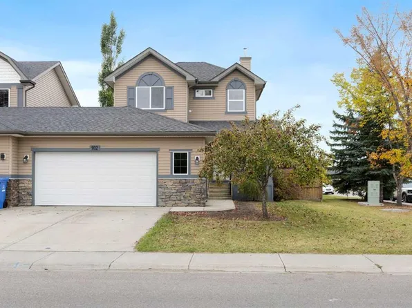 102 E Ranch Ridge Ct S, Strathmore, AB T1P 0A5